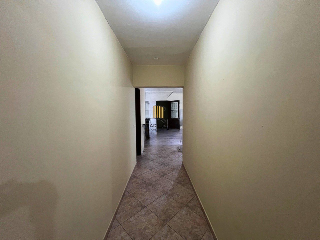 Casa de 3 dormitórios e 2 vagas de garagem em Canoas.