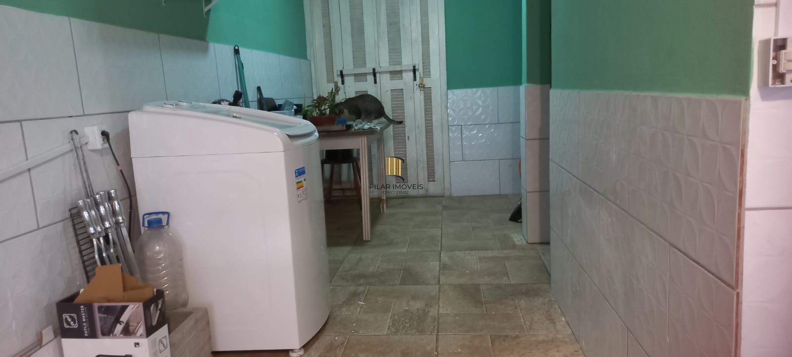 Casa com 4 dormitórios em Viamão