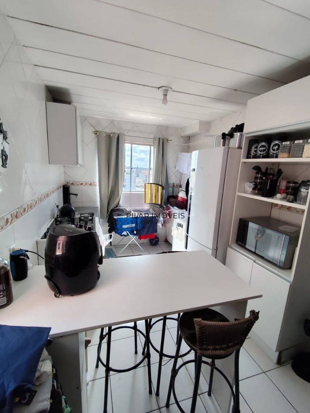 Apartamento de 2 dormitórios e 1 vaga de garagem em Canoas.