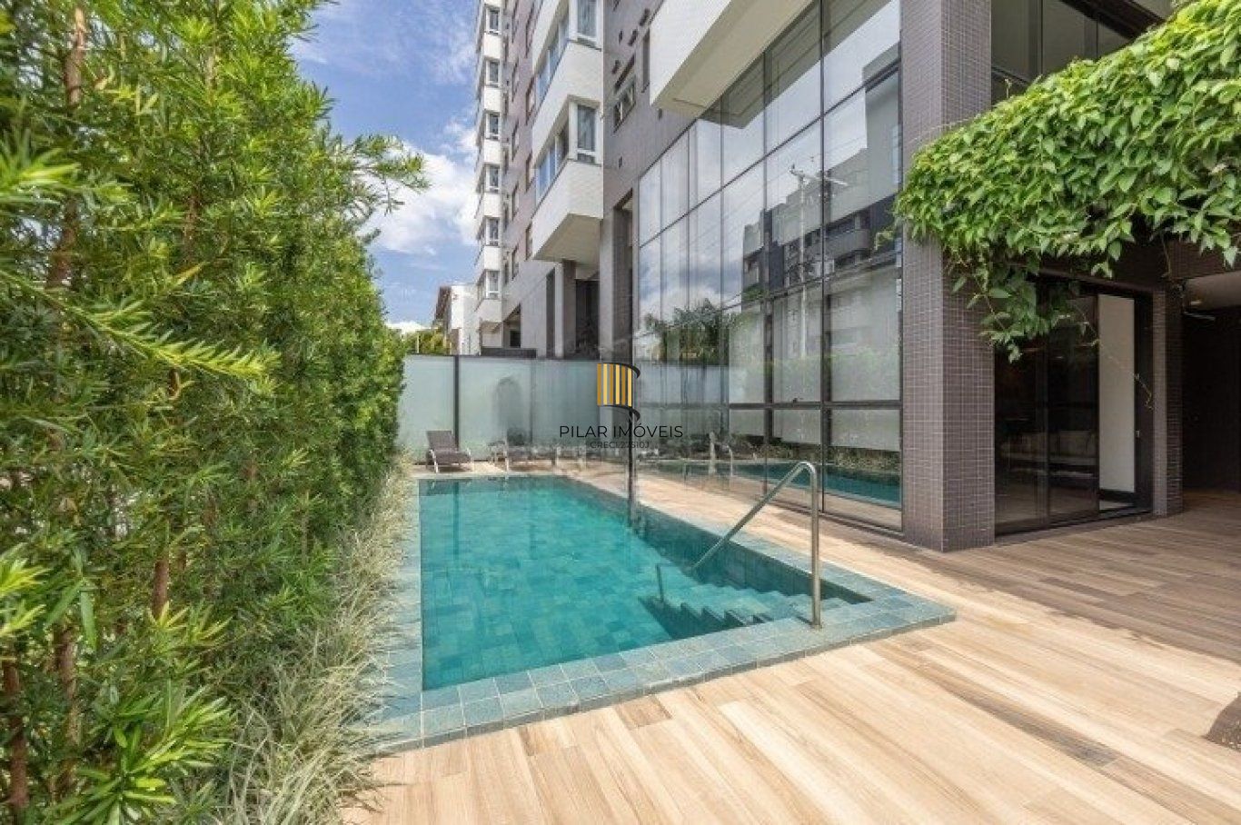 Apartamento Garden 3 dormitórios, 1 suíte, 2 vagas na Rua Cleveland,