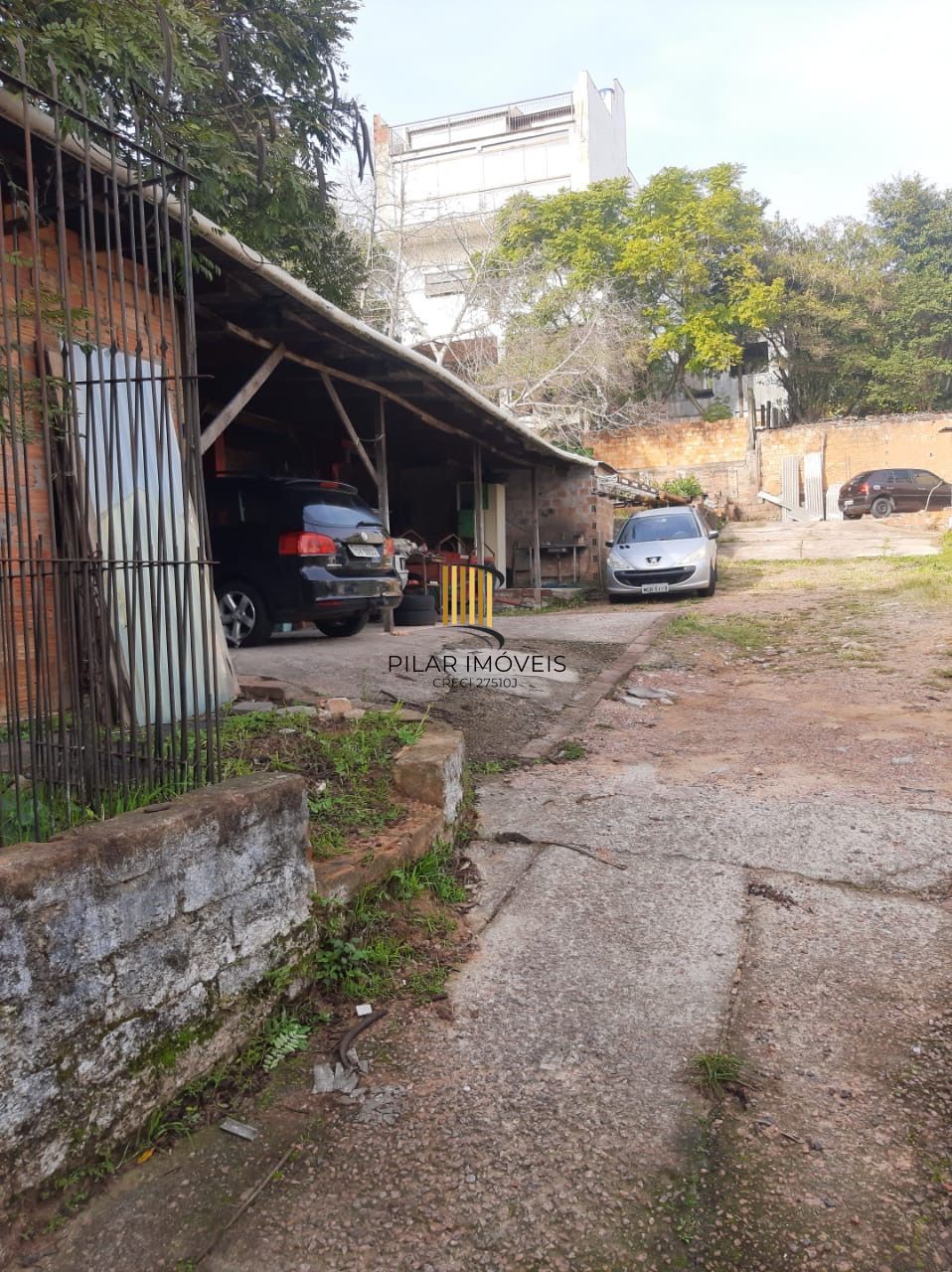 Terreno de 366m2 ótima Localização Próximo Avenida Saturnino Vila Ipiranga