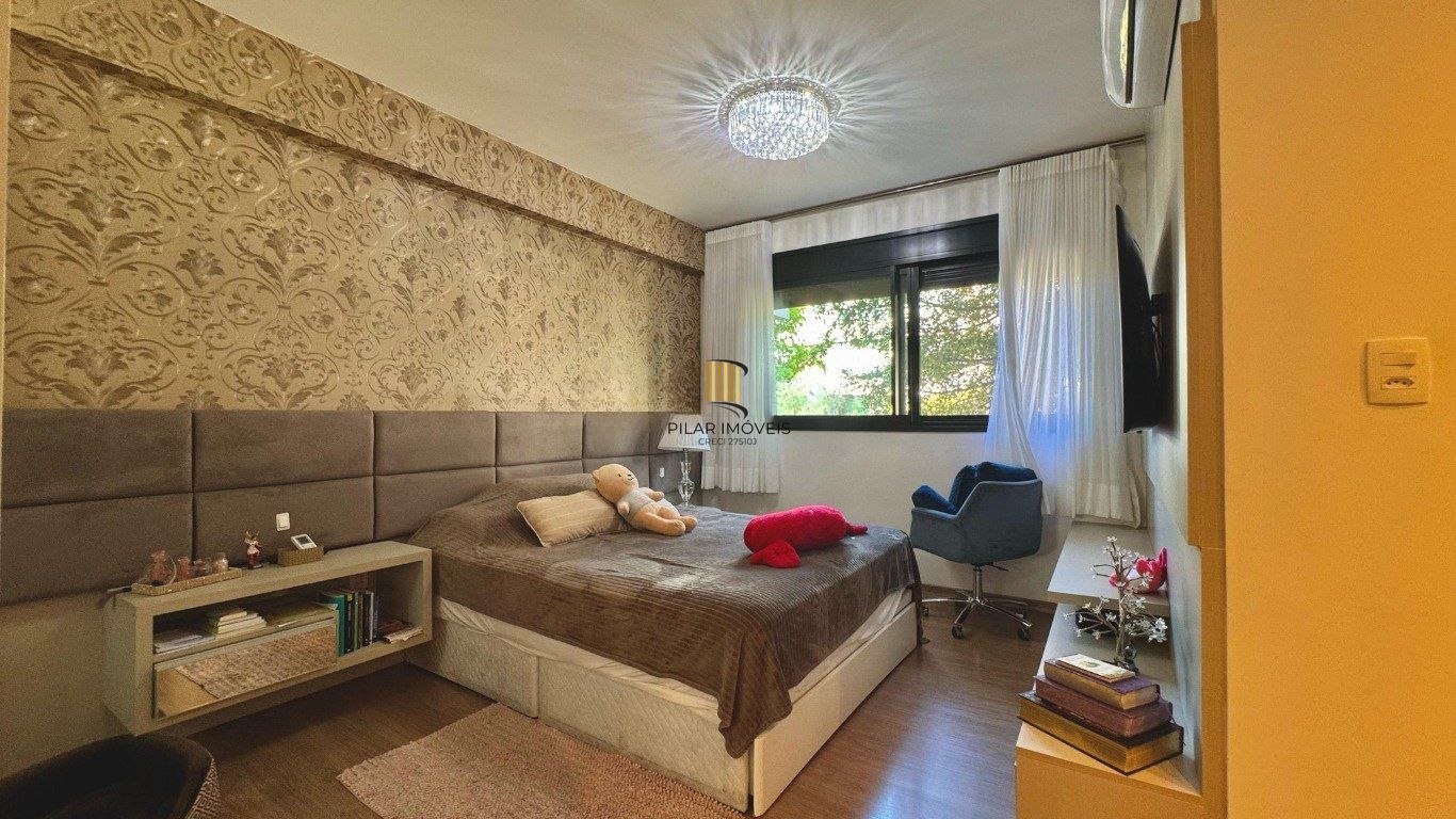 Apartamento semi mobiliado de 3 dormitórios no bairro Pedra Redonda