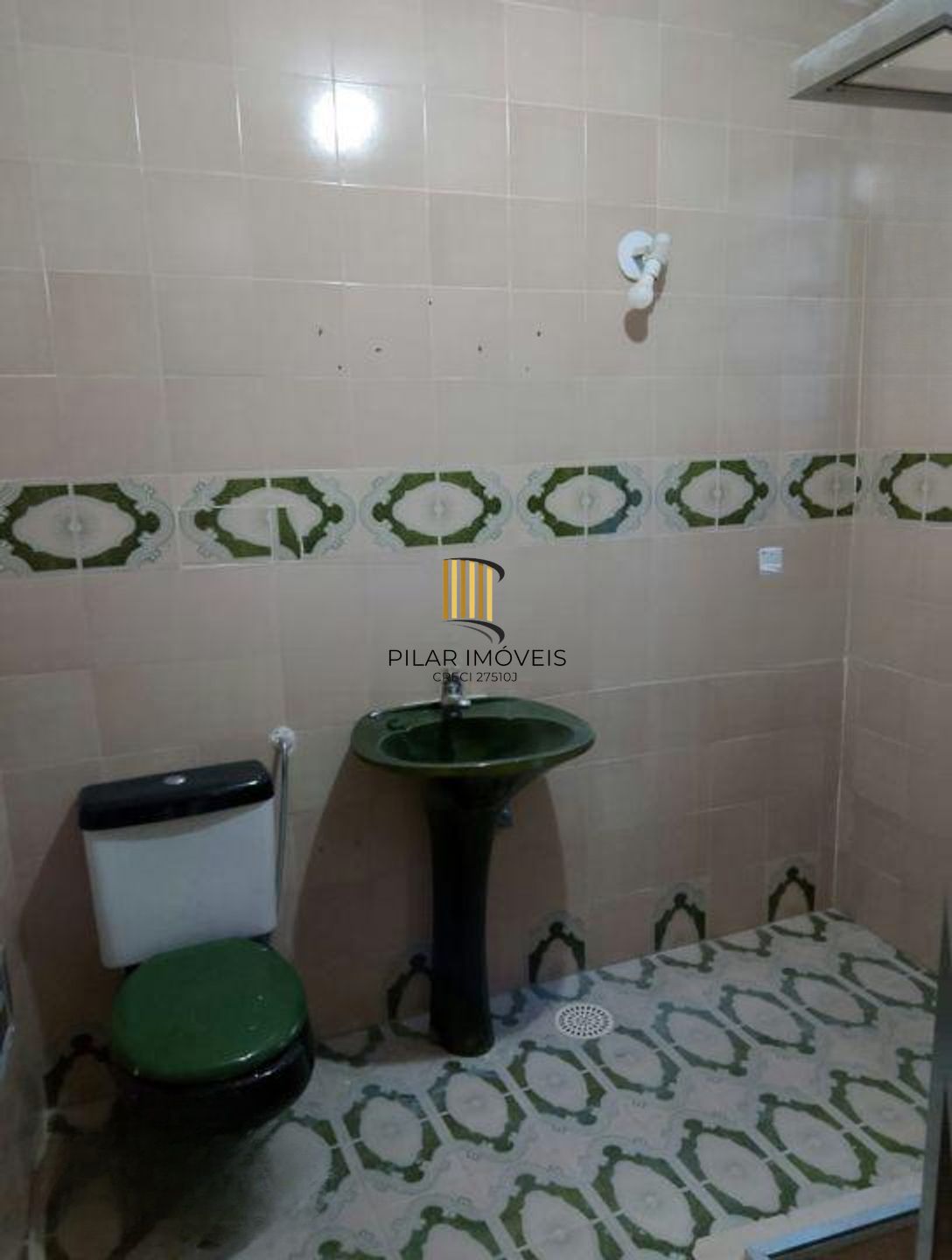 Apartamento com 2 quartos e 75m² à venda em Partenon, Porto Alegre.