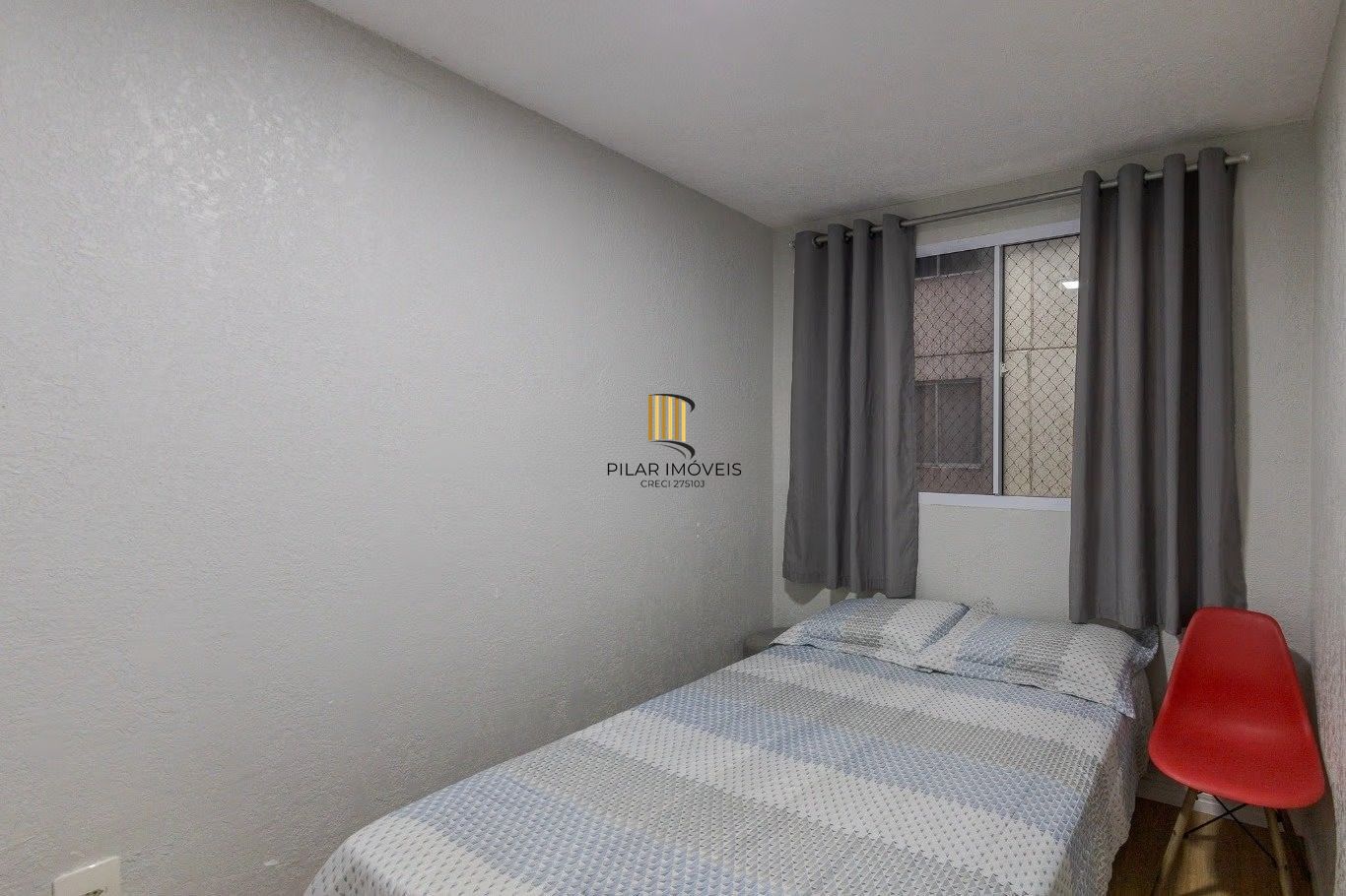 Apartamento de 2 quartos e 1 vaga de garagem em Canoas.
