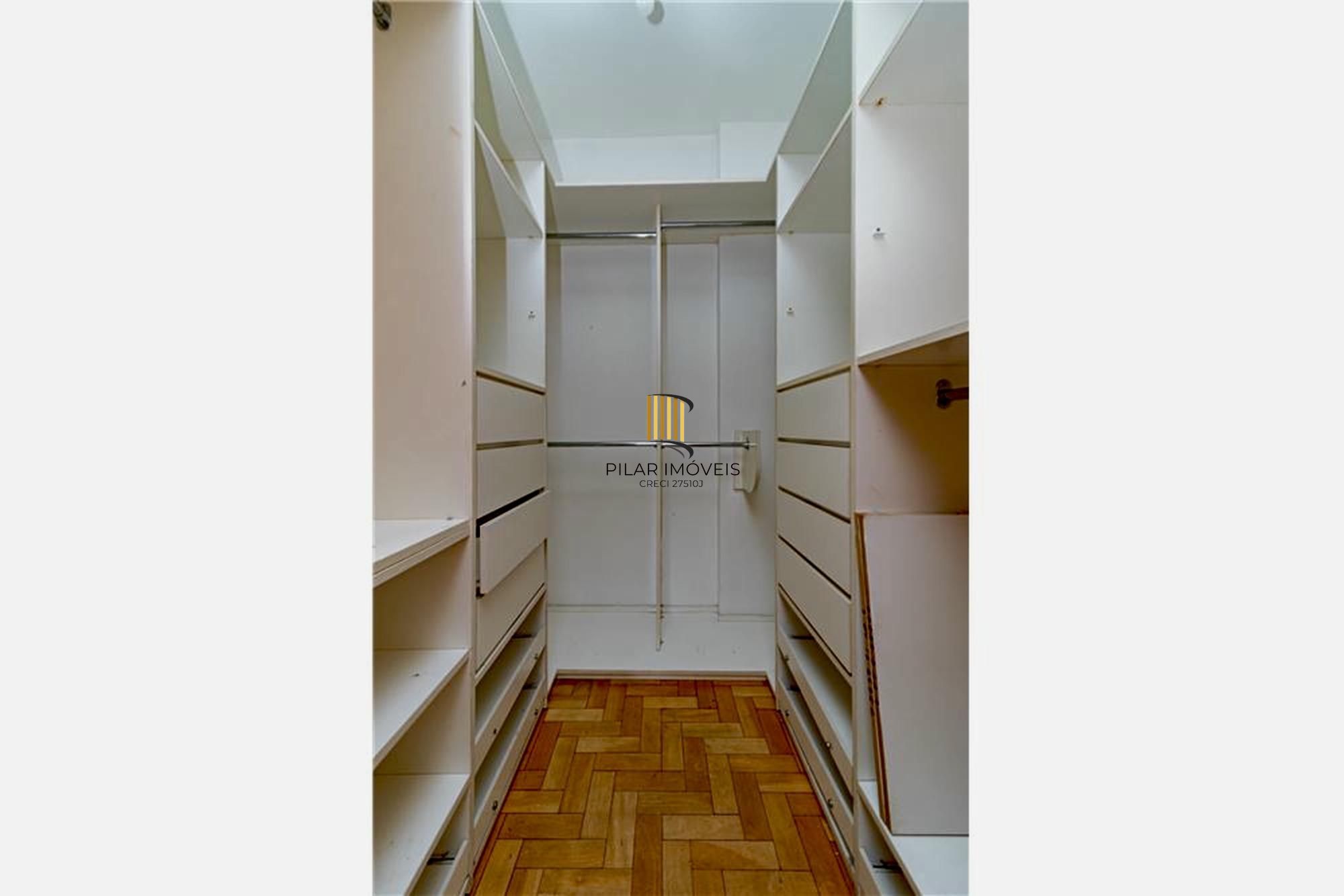 Apartamento 120 metros privativos 3 dormitórios,  Centro Histórico Porto Alegre