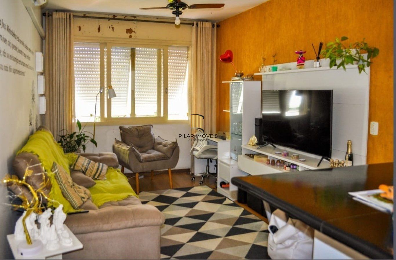 Apartamento 1 quarto, mobiliado e com 2 vagas de garagem no bairro Santana