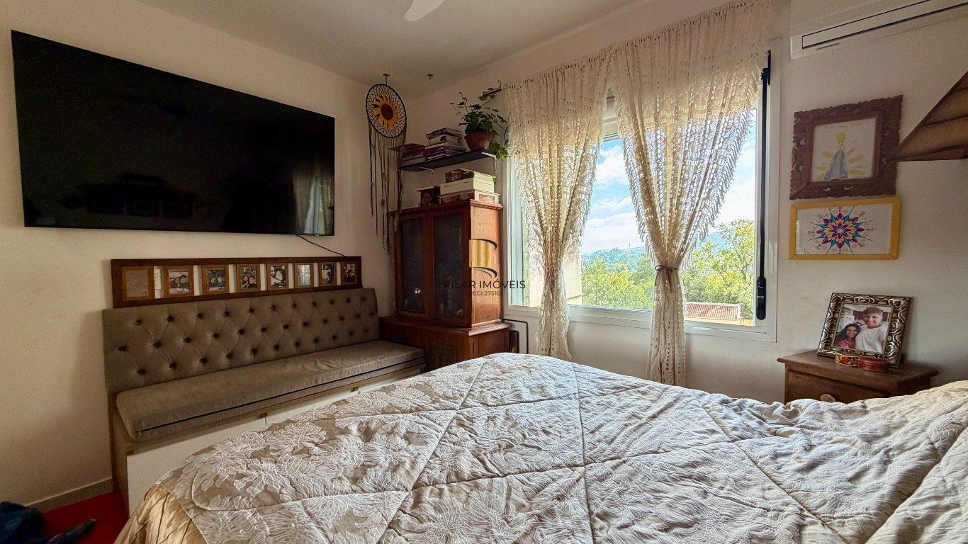 Apartamento de 3 quartos,suíte,elevador,1 vaga no bairro Cavalhada