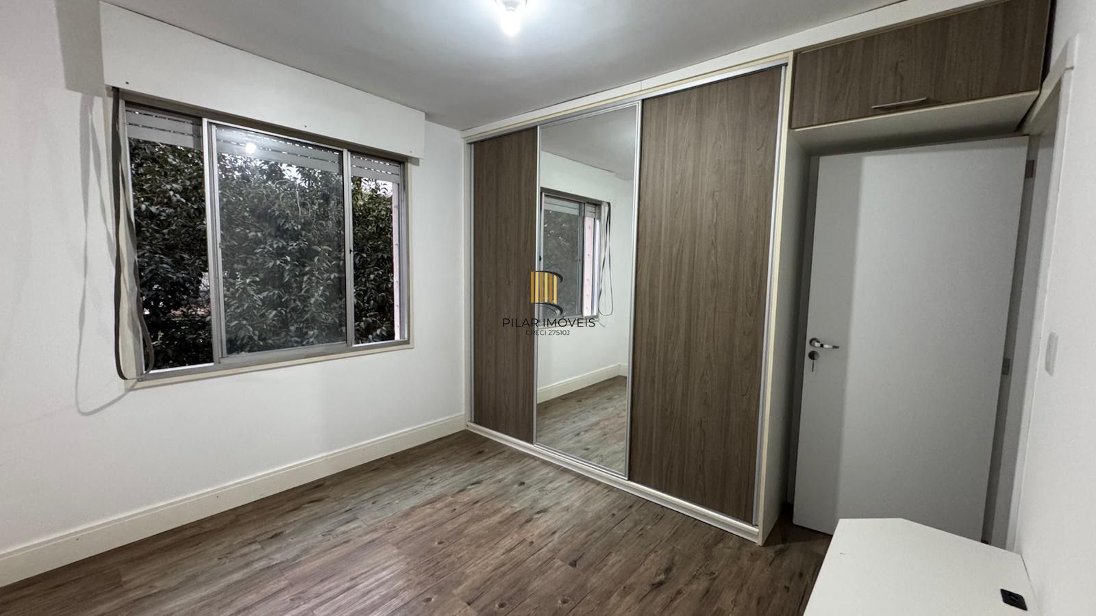 Apartamento com 1 Quarto e 1 vaga à Venda, 42 m² por R$ 200mil Bairro Cristal