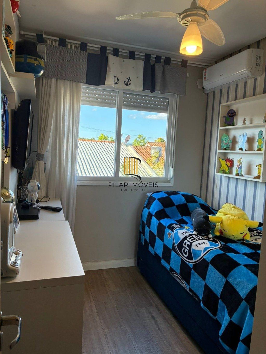 Casa em condomínio 3 quartos, vaga de garagem e lareira no bairro Hipica