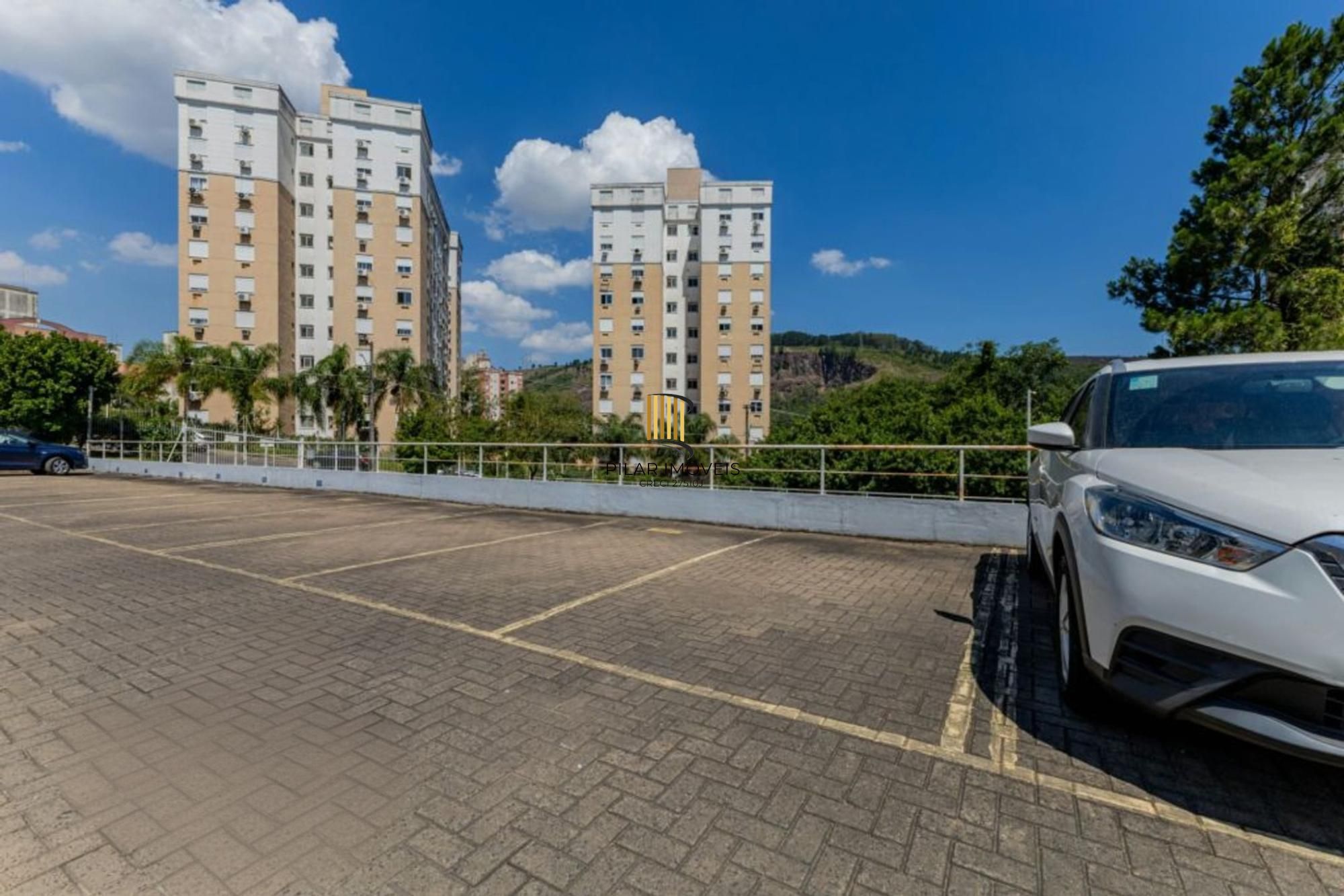 Apartamento 3 Dormitórios com Sacada, Elevador e Vaga no Jardim Carvalho