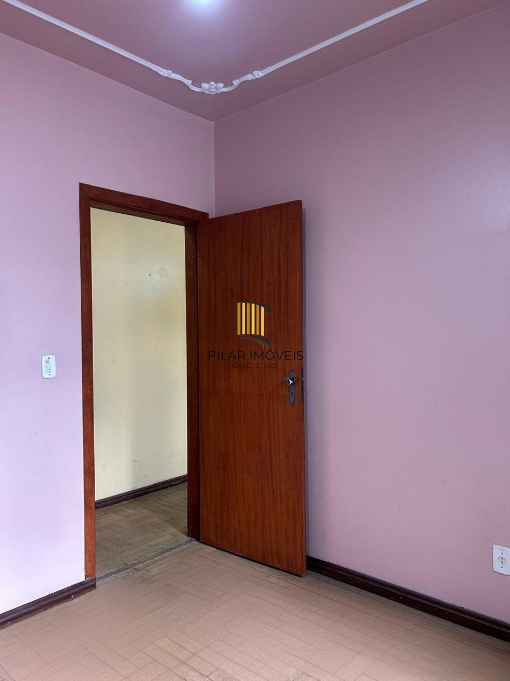 Apartamento térreo com 3 quartos no Bairro Cidade Baixa