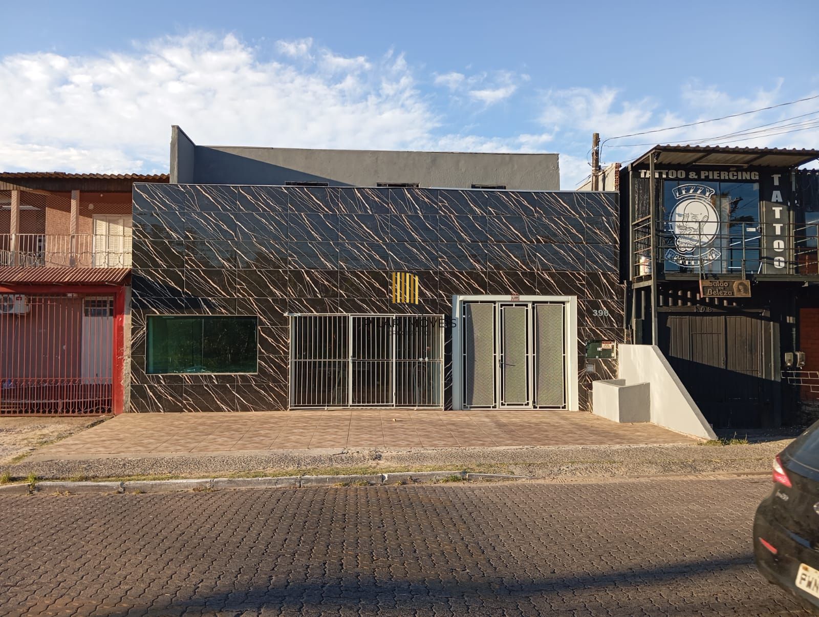 Prédio Comercial + 2 casas , Excelente ponto em Av movimentada - Pilar Imóveis