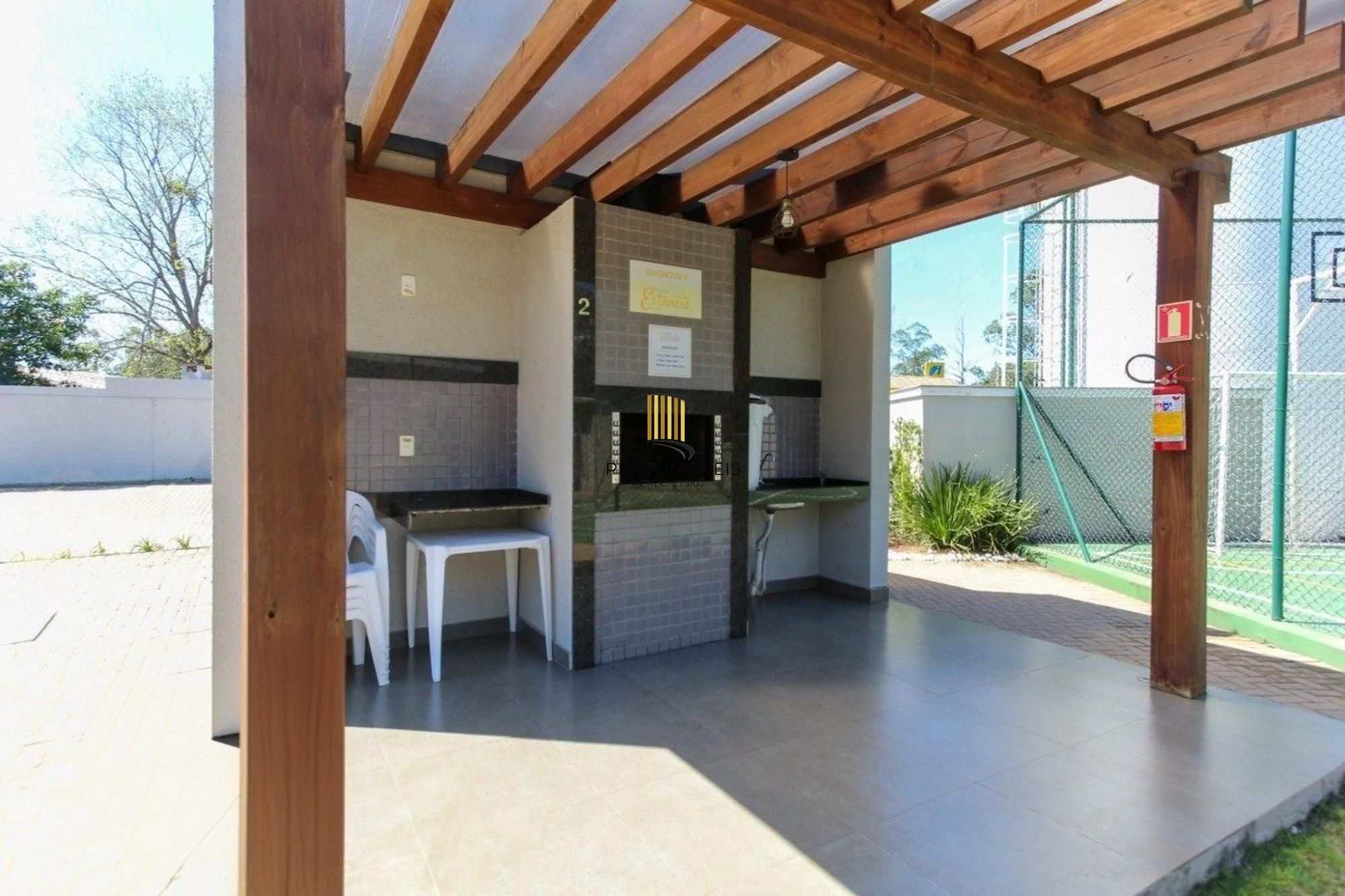 Apartamento de 2 dormitórios, elevador, 1 vaga de garagem em Canoas.