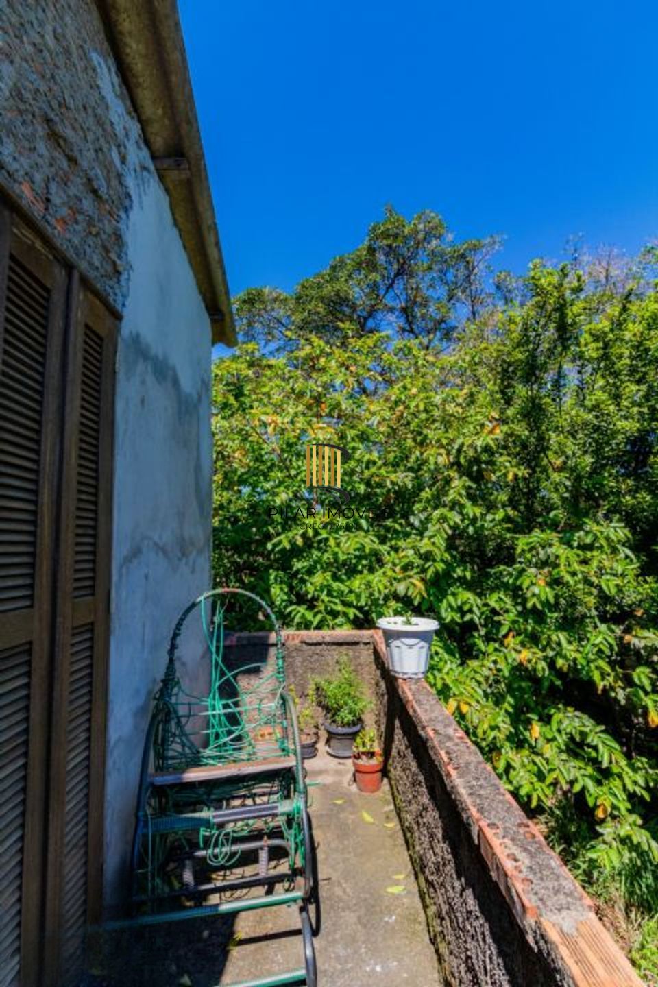 Casa de 3 quartos, 2 vagas no bairro Morro Santana