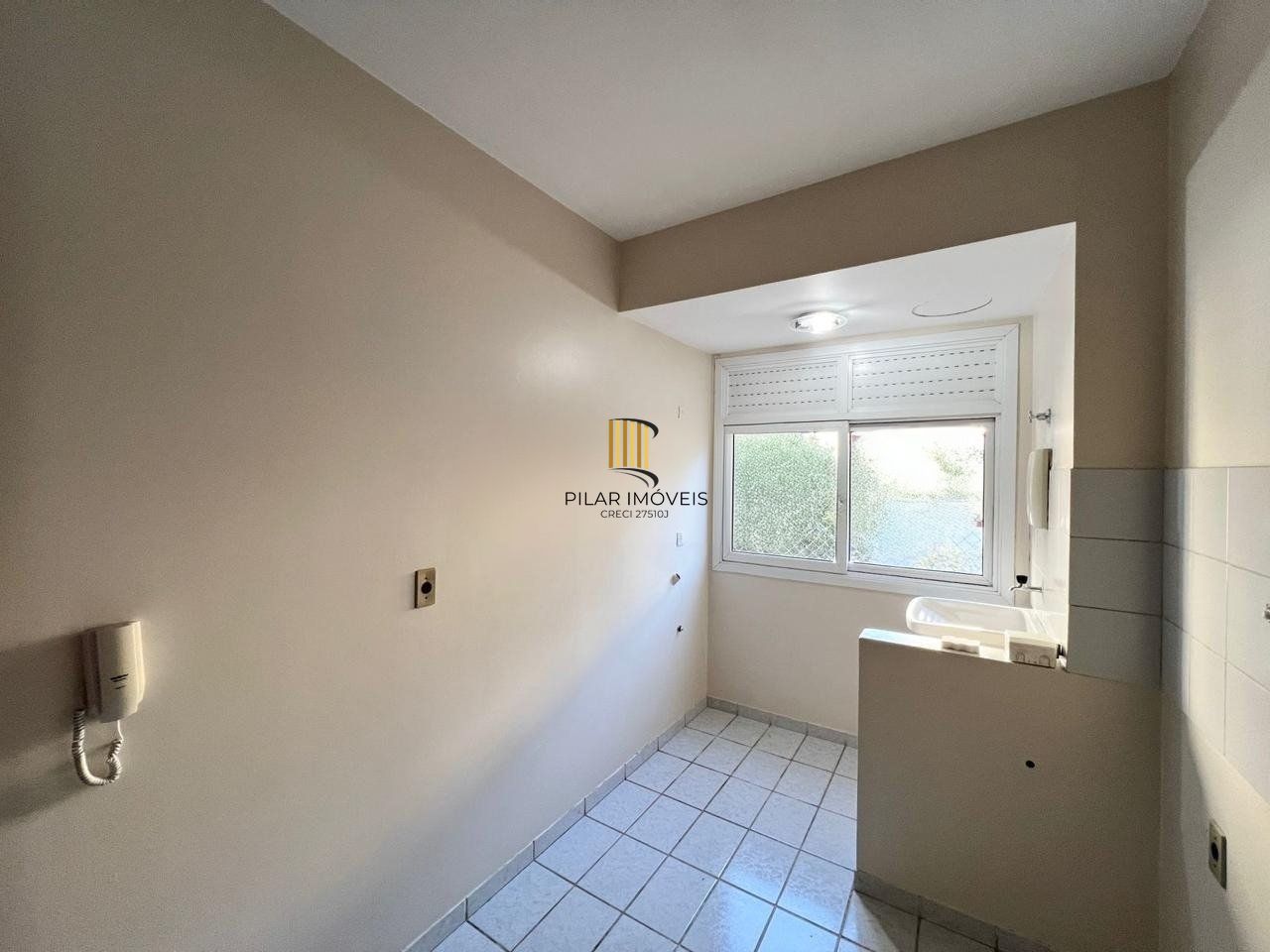 Apartamento de 2 quartos, elevador 1 vaga de garagem em Canoas.