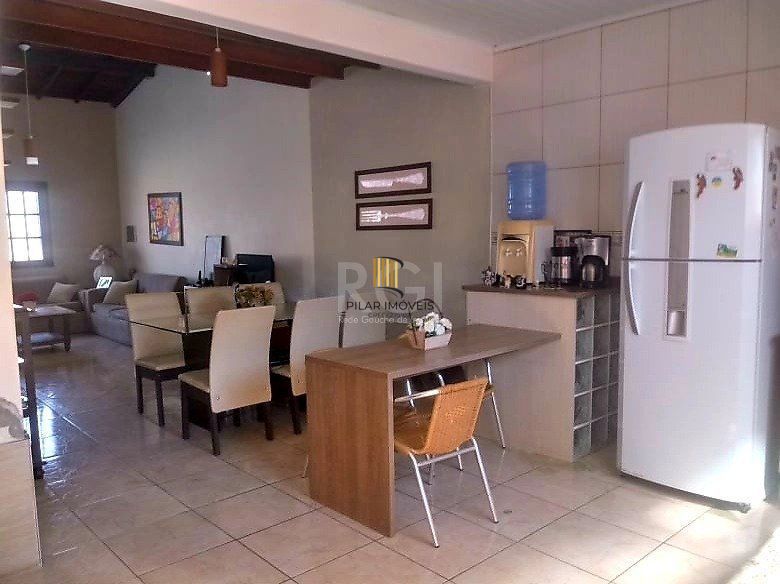 Casa  com piscina 3 dormitórios e 2 Costa e Silva Zona Norte de Porto Alegre