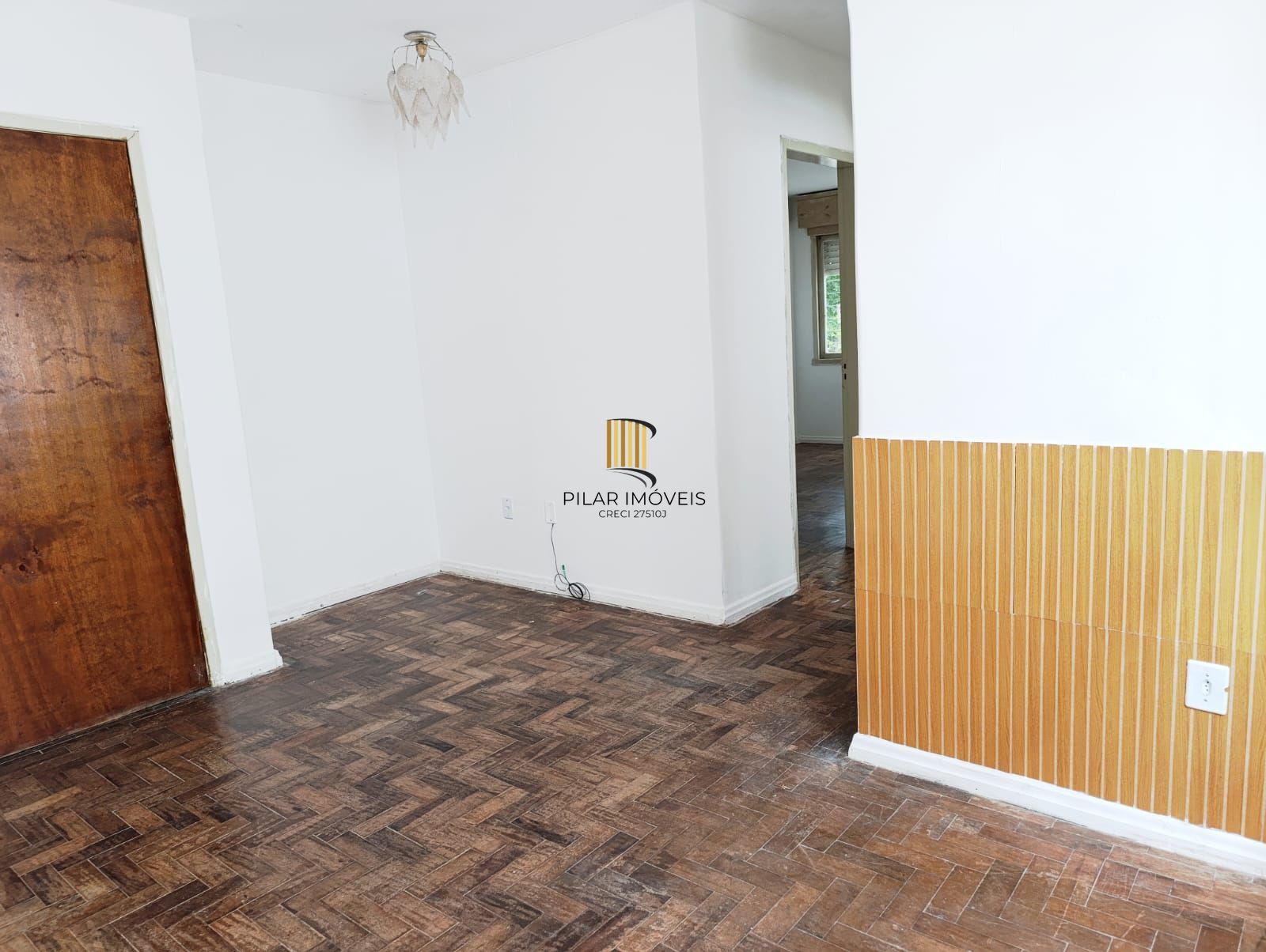 Apartamento térreo de 2 quartos no bairro Jardim Leopoldina.