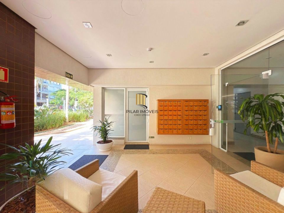 Apartamento com 3 quartos, 2 vagas, piscina e elevador Cristo Redentor
