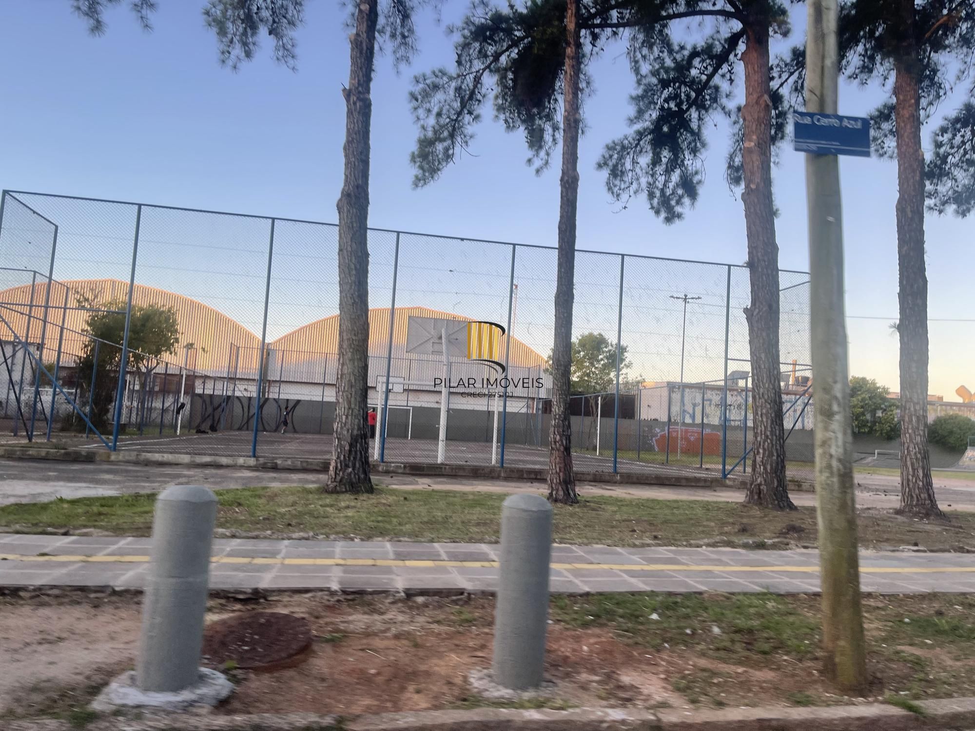 Casa 3 dormitórios e 2 vagas, 154m2 Bairro Santa Maria Goreti,  Porto Alegre