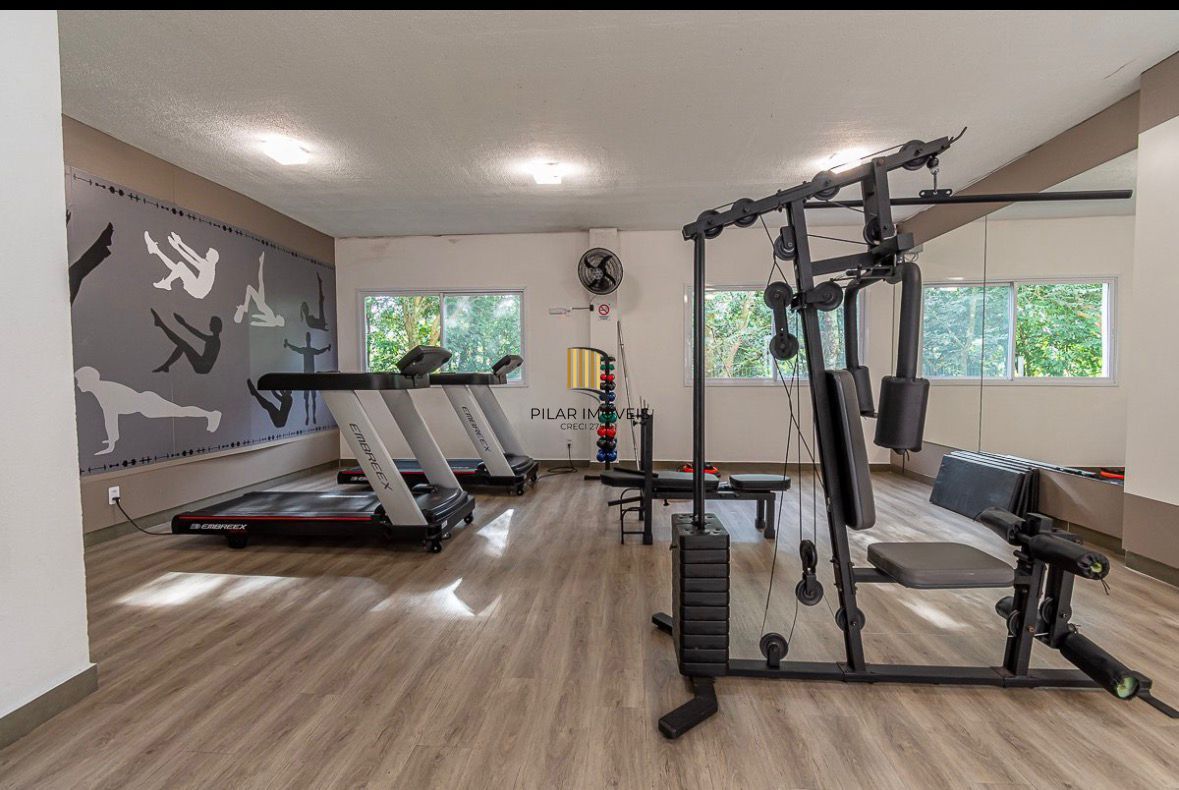 Apartamento com 2 quartos, semi mobiliado, piscina e portaria 24 hr em Gravataí