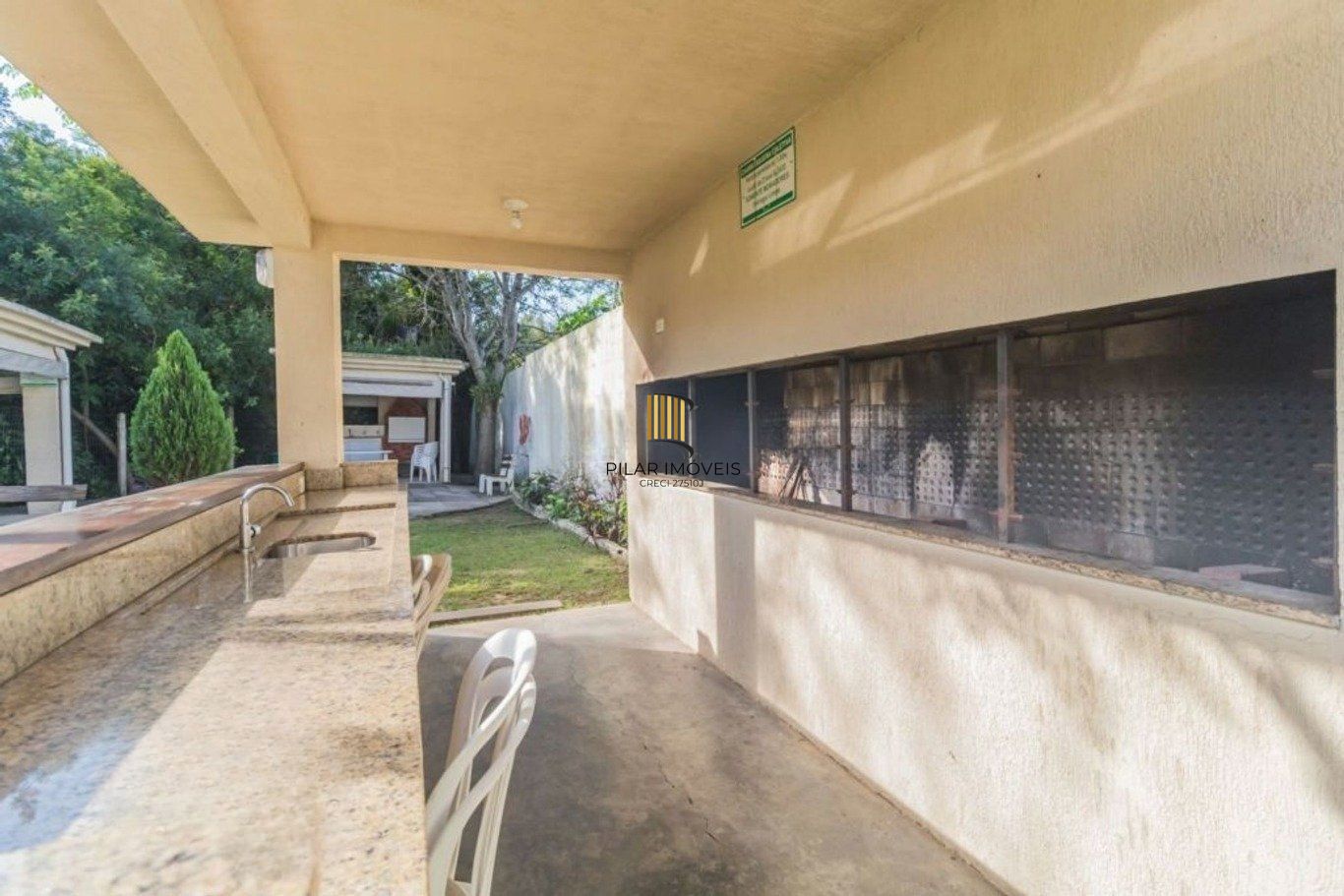 Apartamento 2 Quartos, Suíte, Vaga, Elevador no Condomínio Boulevard