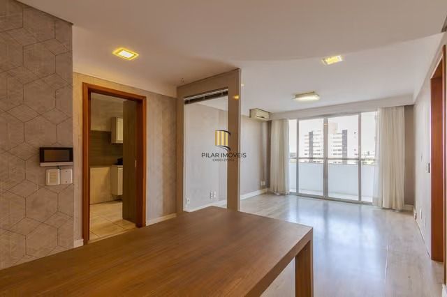 Apartamento de 3 quartos, elevador e 1 vaga de garagem em Canoas.