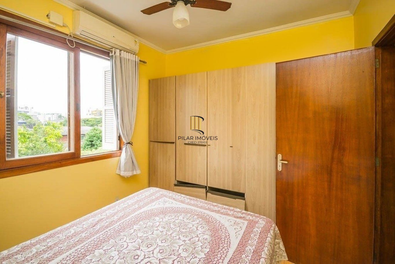 Apartamento à venda com 2 quartos 75 m² no Bairro Menino Deus