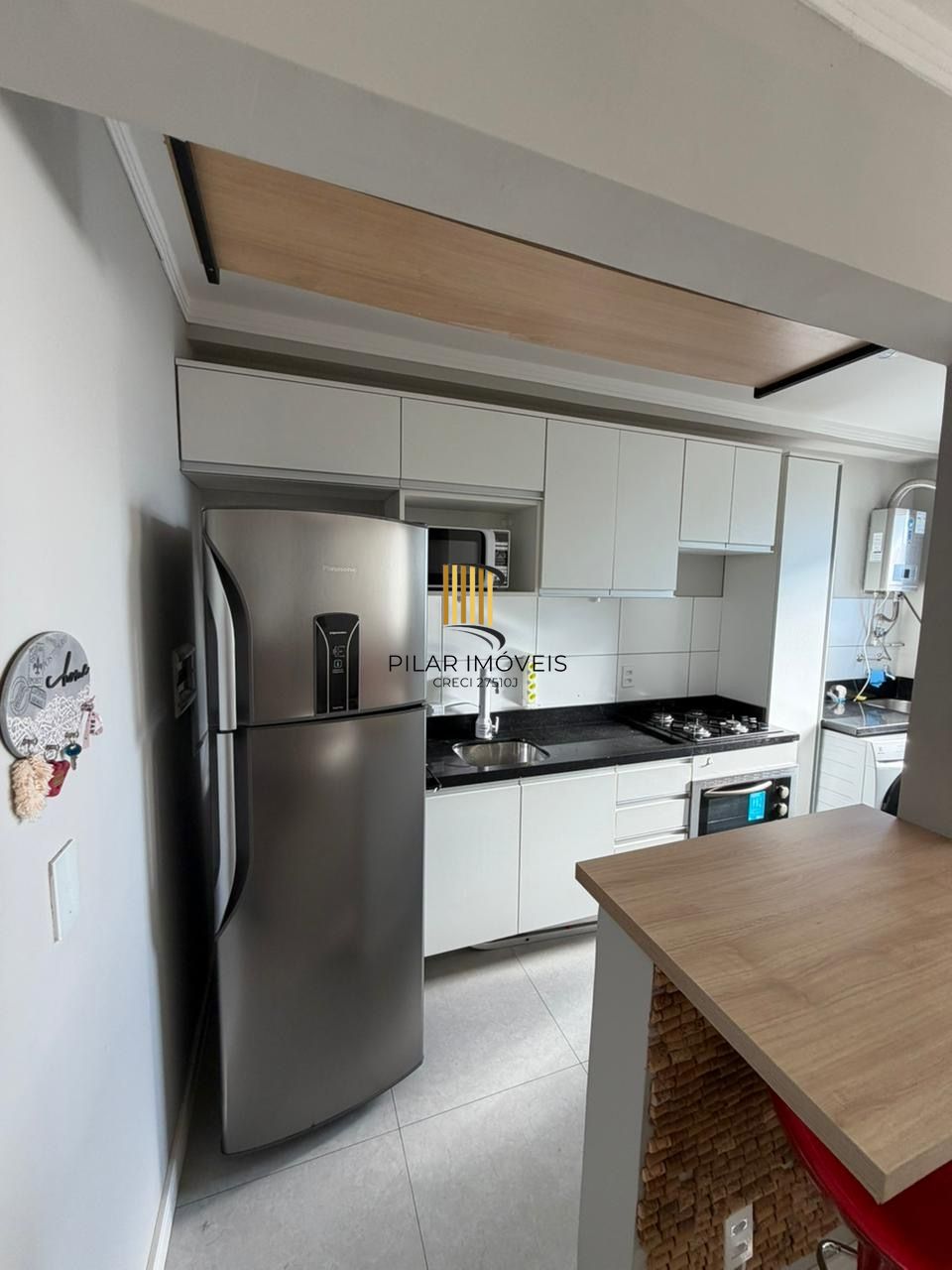 Apartamento com 2 quartos e 1 vaga de garagem no Bairro Sarandí