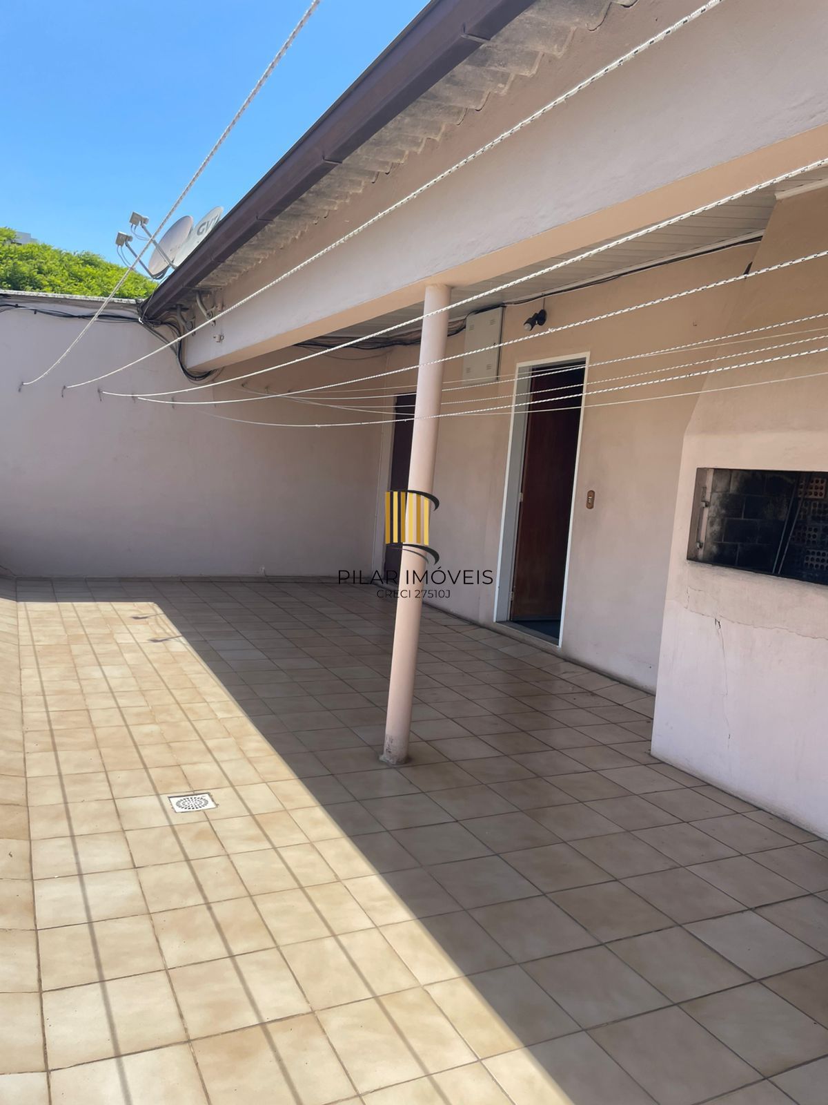 Apartamentosemi mobiliado de 2 dormitórios, 1 vaga no bairro Partenon