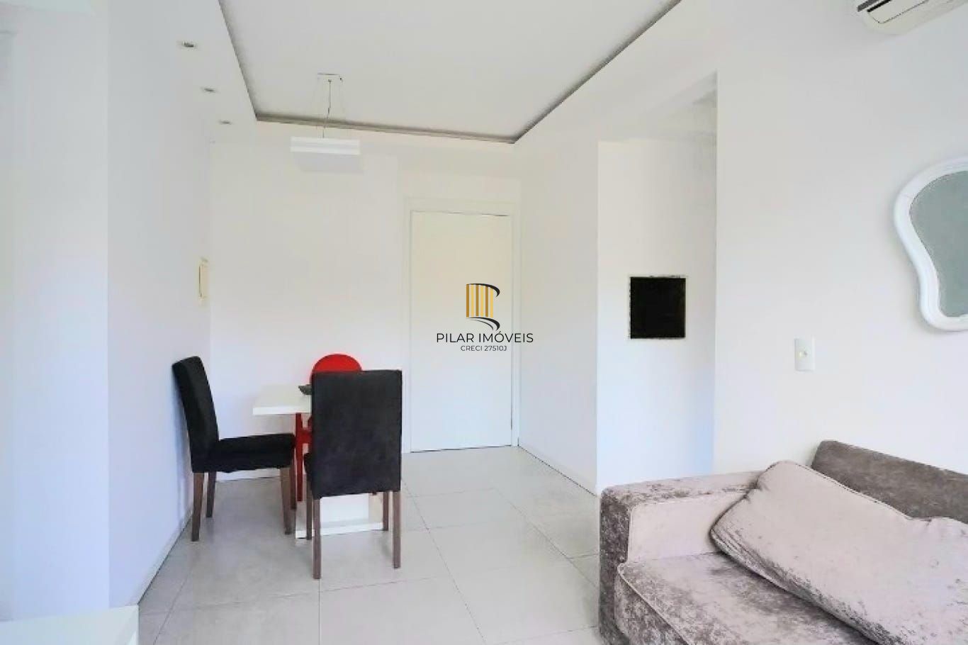 Apartamento 2 dormitórios, 1 suíte, churrasqueira, 1 vaga e elevador no Sarandi