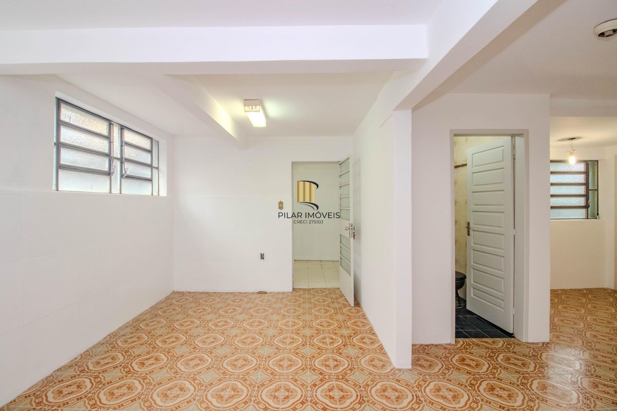 Casa com 3 dormitórios no Bairro Jardim Floresta