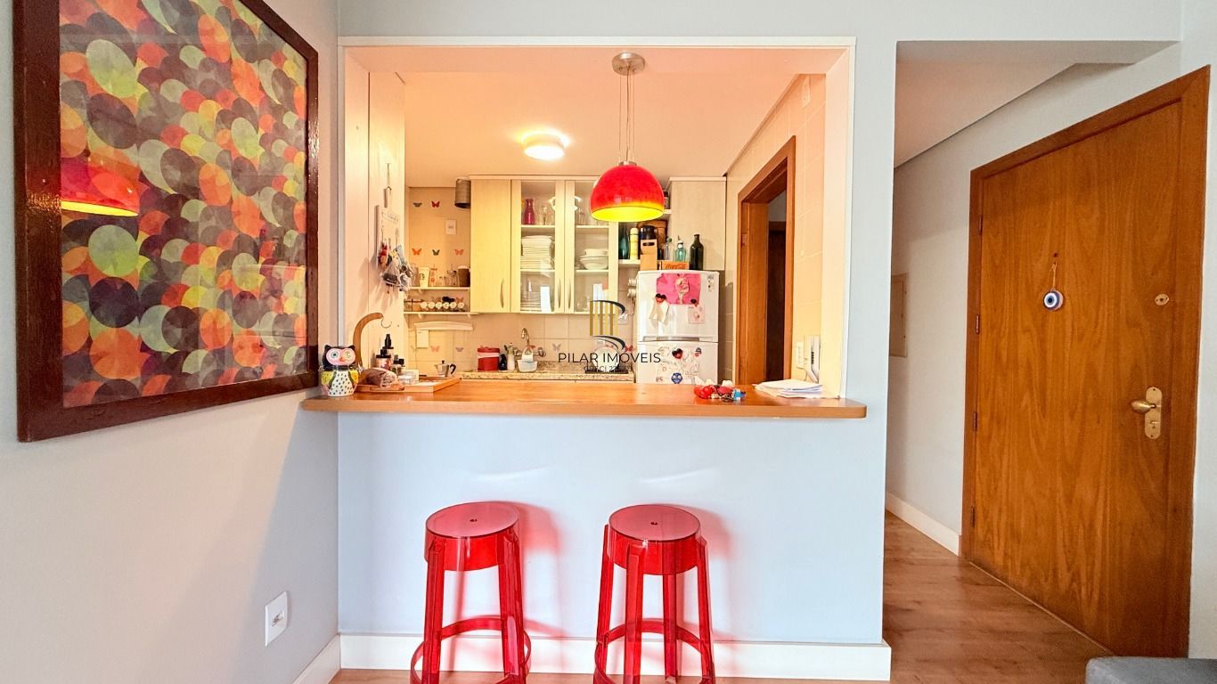 Apartamento com 2 quartos, sendo 1 suíte e 2 vagas no bairro Bela Vista