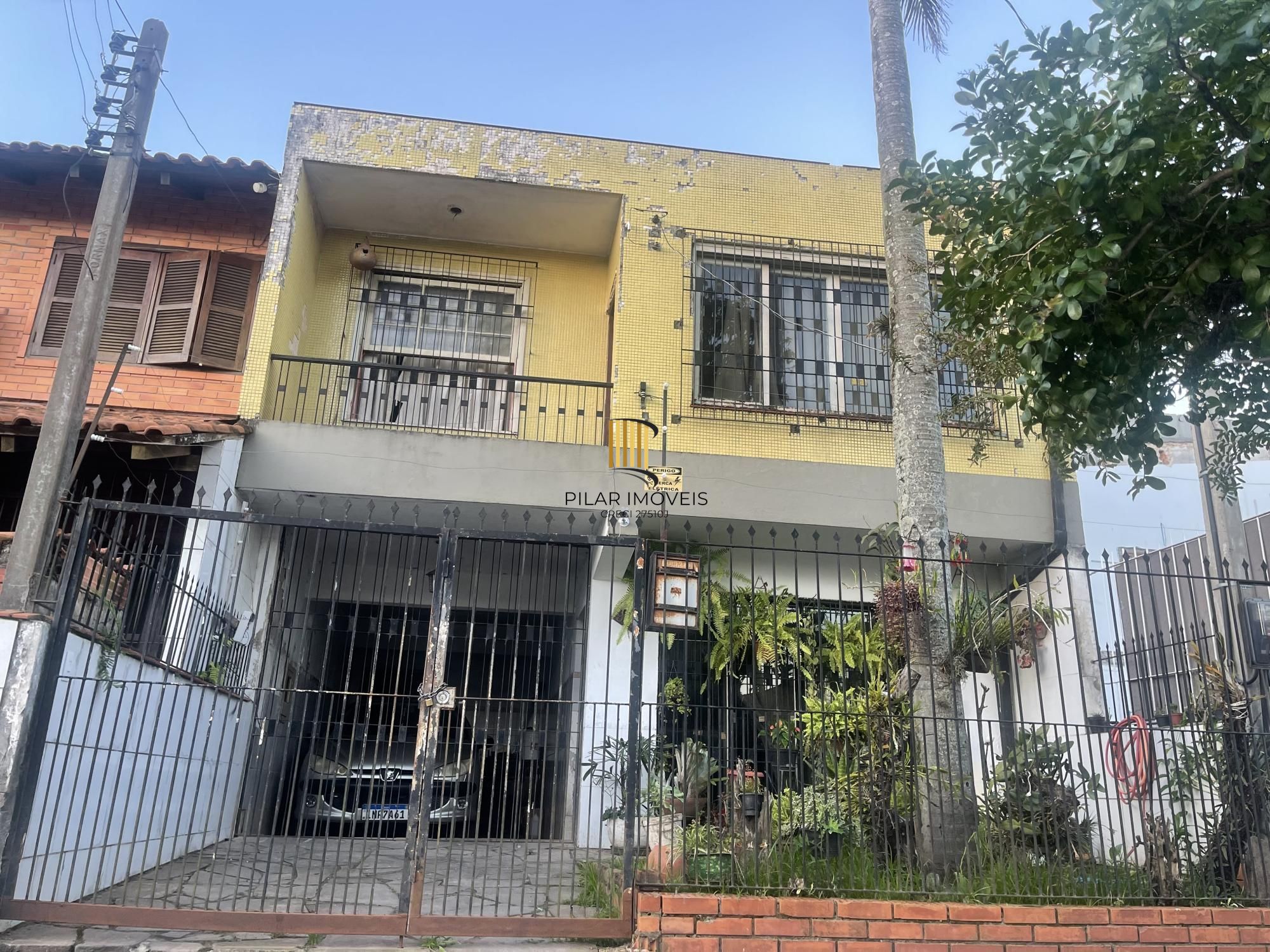 Casa 3 dormitórios e 2 vagas, 154m2 Bairro Santa Maria Goreti,  Porto Alegre