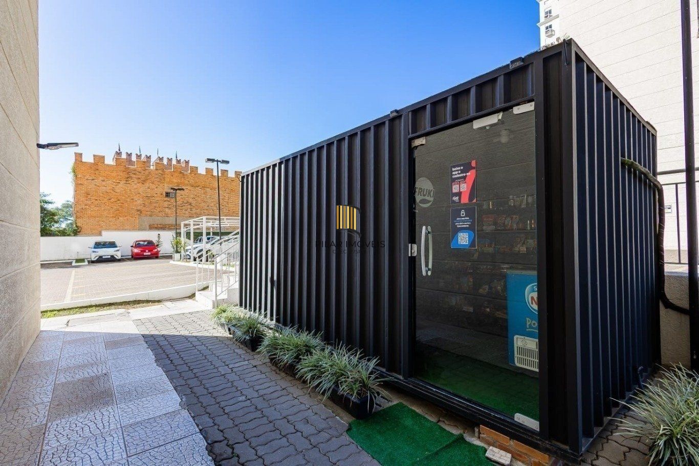 Apartamento 2 Quartos, Suíte, Vaga, Elevador no Condomínio Boulevard