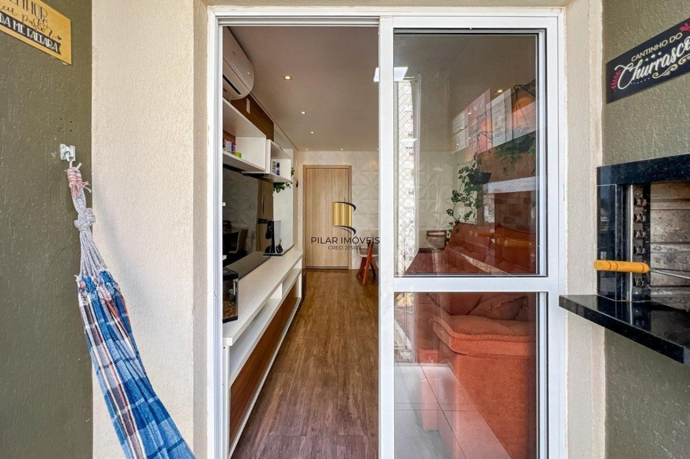 Apartamento com 2 quartos, 1 vaga e elevador no bairro Igara em Canoas