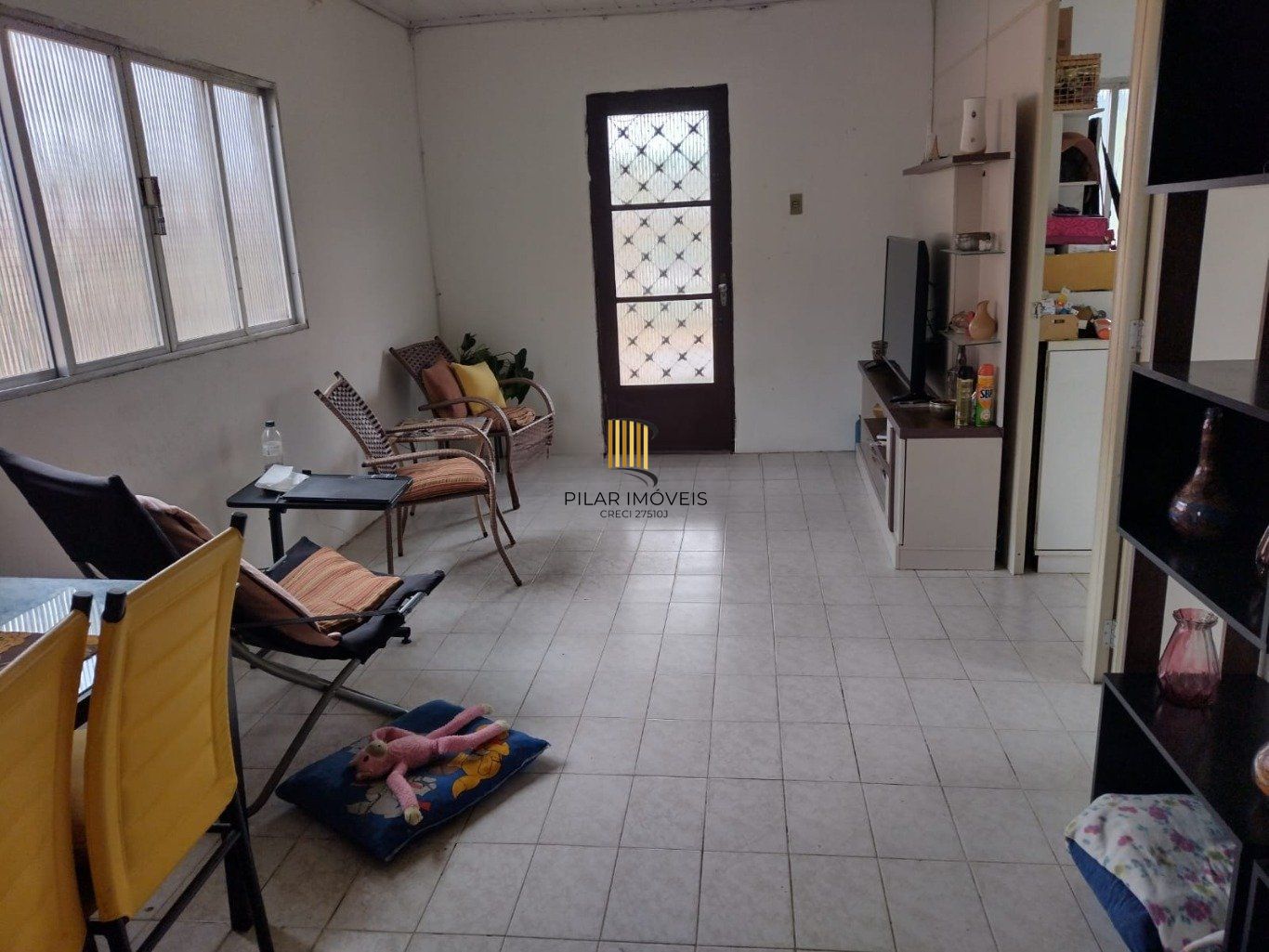 Casa com 3 quartos, 1 vaga de garagem e patio no bairro Jardim Itu