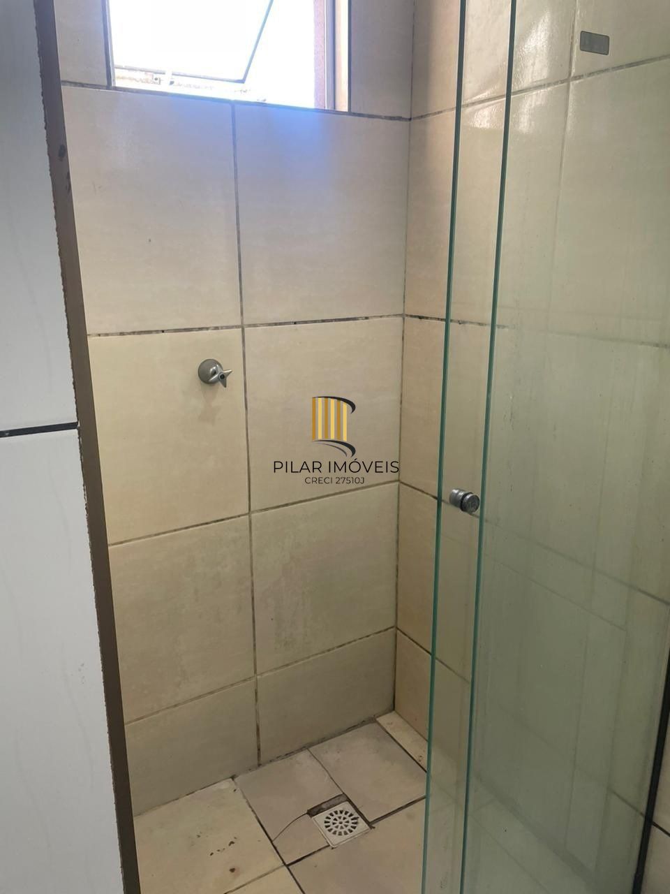 Apartamento de 2 dormitórios e 1 vaga de garagem em Canoas.