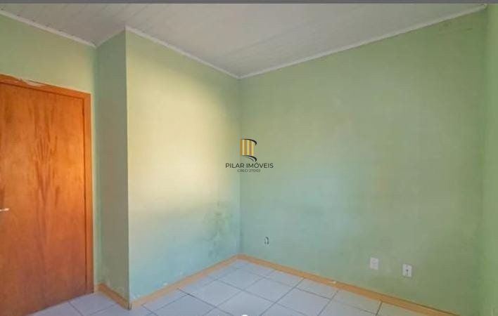 Casa de 2 dormitórios e 1 vaga de garagem em Canoas.