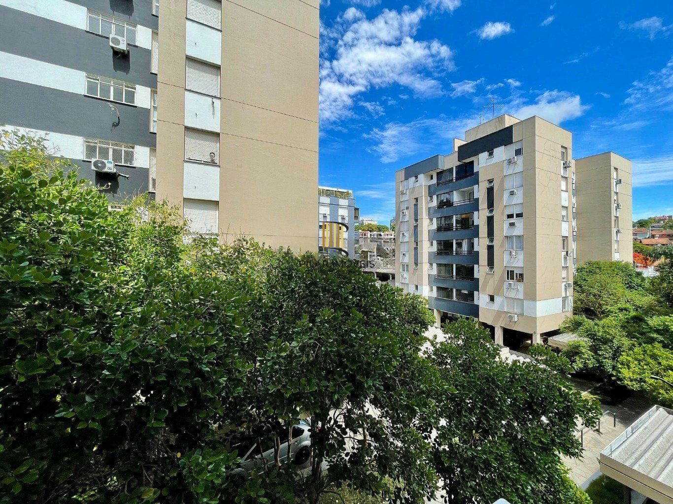 Apartamento com 2 quartos, 2 banheiros 1 vaga e elevador 73m²  na Boa Vista.