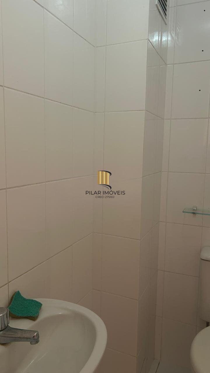 Apartamento de 1 quartos, suíte, elevador, 1 vaga no bairro Azenha