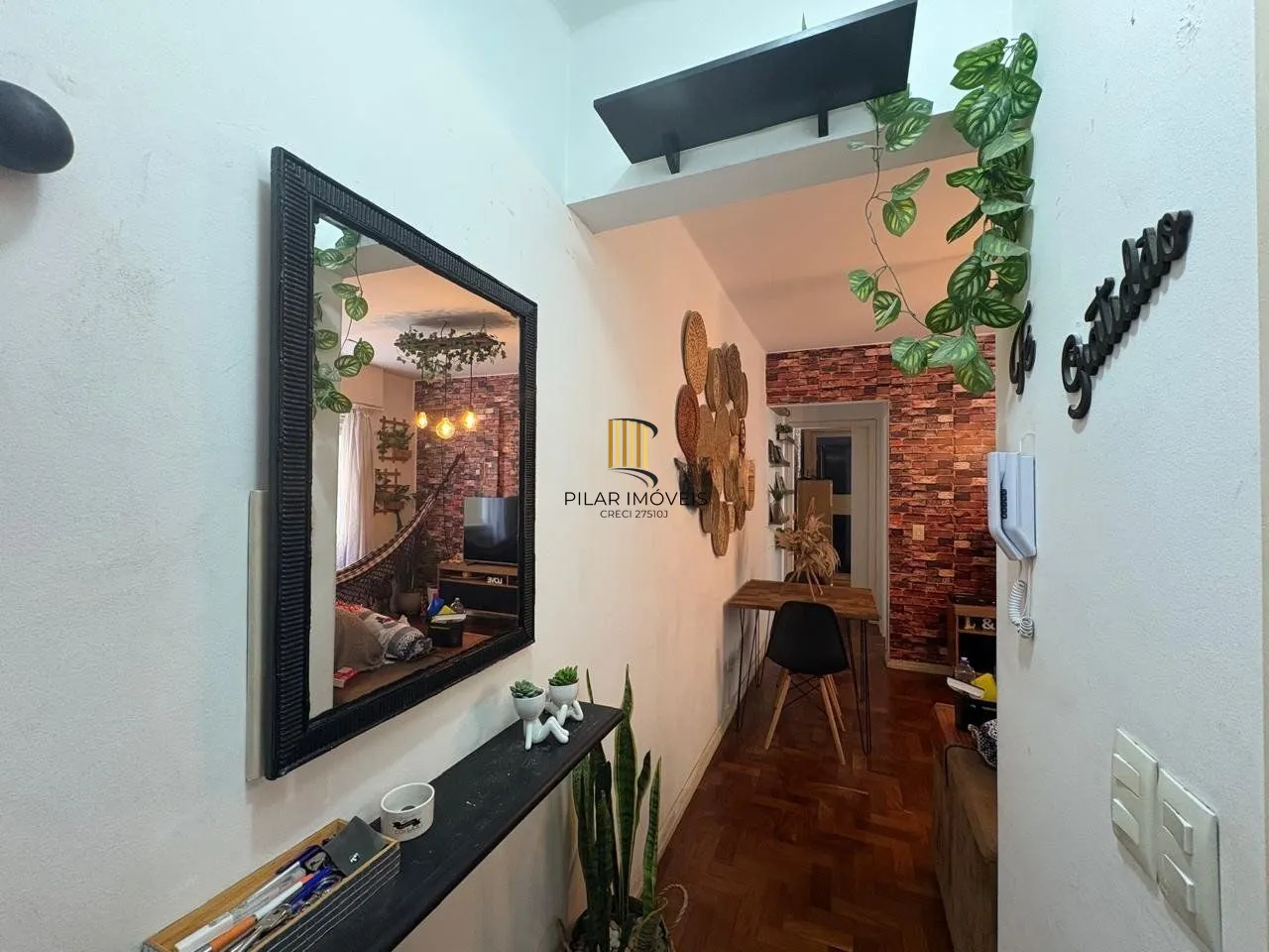 Apartamento 1 Dormitório com 1 vaga e elevador na Protásio Alves