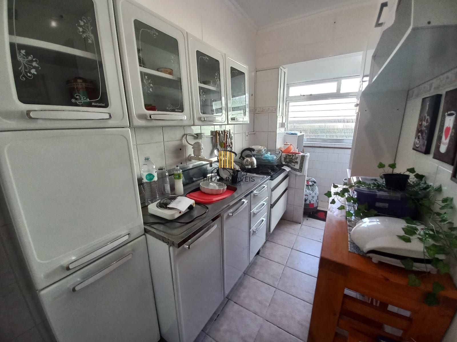 Apartamento com 2 dormitórios no bairro Jardim Itu.