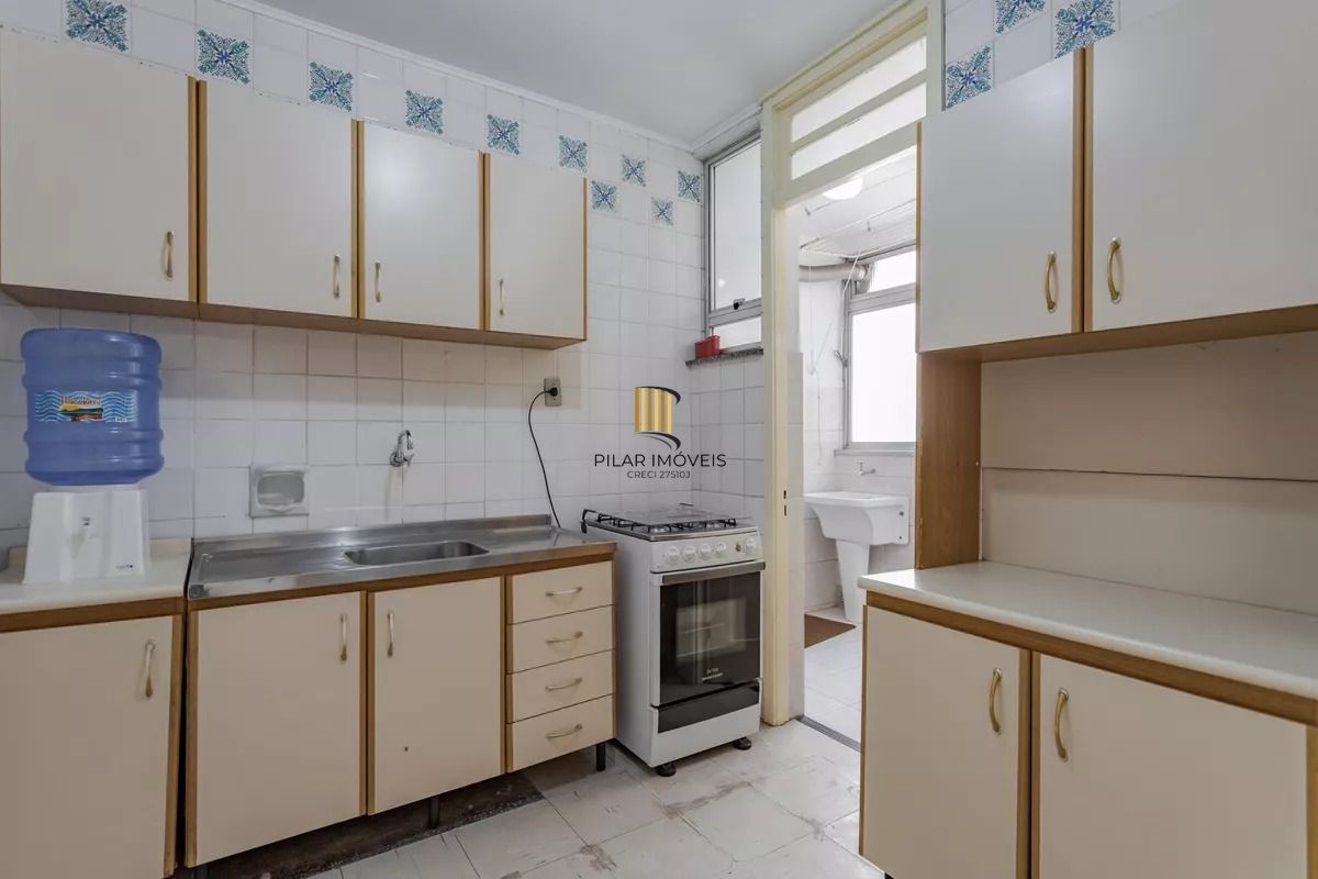 Apartamento à venda com 2 quartos elevador no bairro centro historico