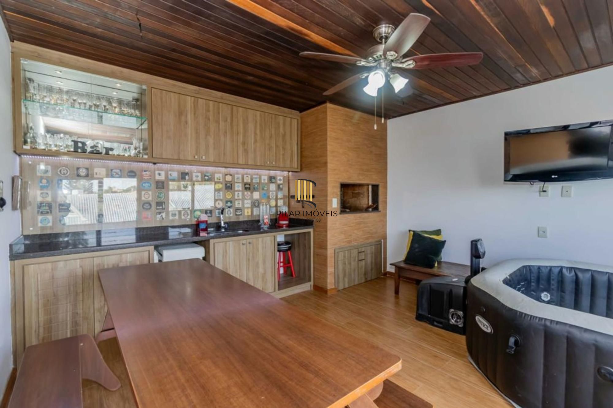 Casa em Condomínio à venda com 2 quartos 212 m² no Tristeza