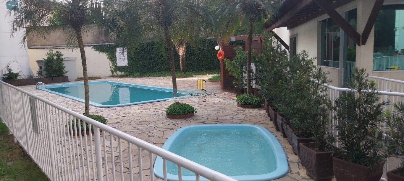 Apartamento com 2 quartos, vaga e piscina  no bairro  Parque Santa Fe