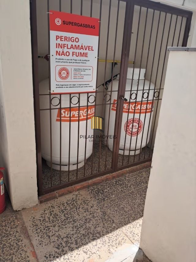 Apartamento de 2 quartos e 1 vaga de garagem em Canoas.
