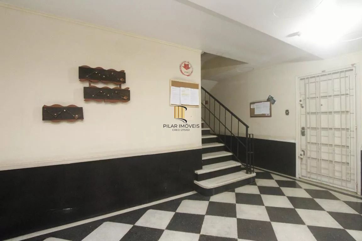 Apartamento à venda com 2 Dormitórios  108 m²