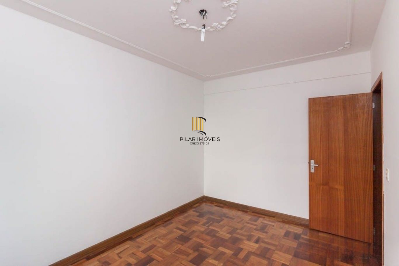 Apartamento de 3 dormitórios no centro Histórico de Porto Alegre.
