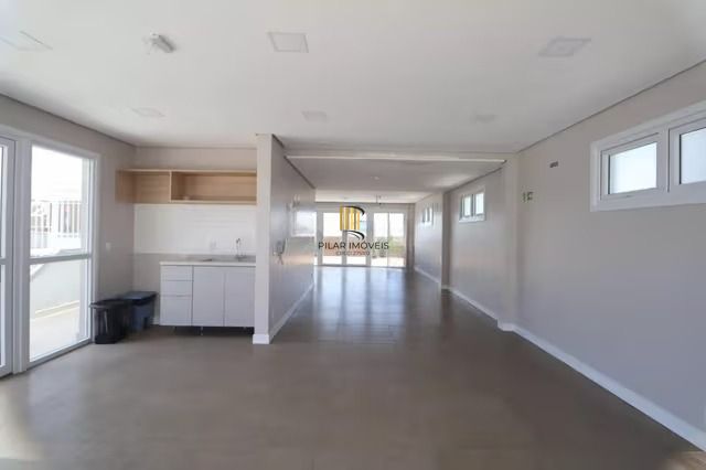 Apartamento de 2 dormitórios e 1 vaga de garagem em Canoas.