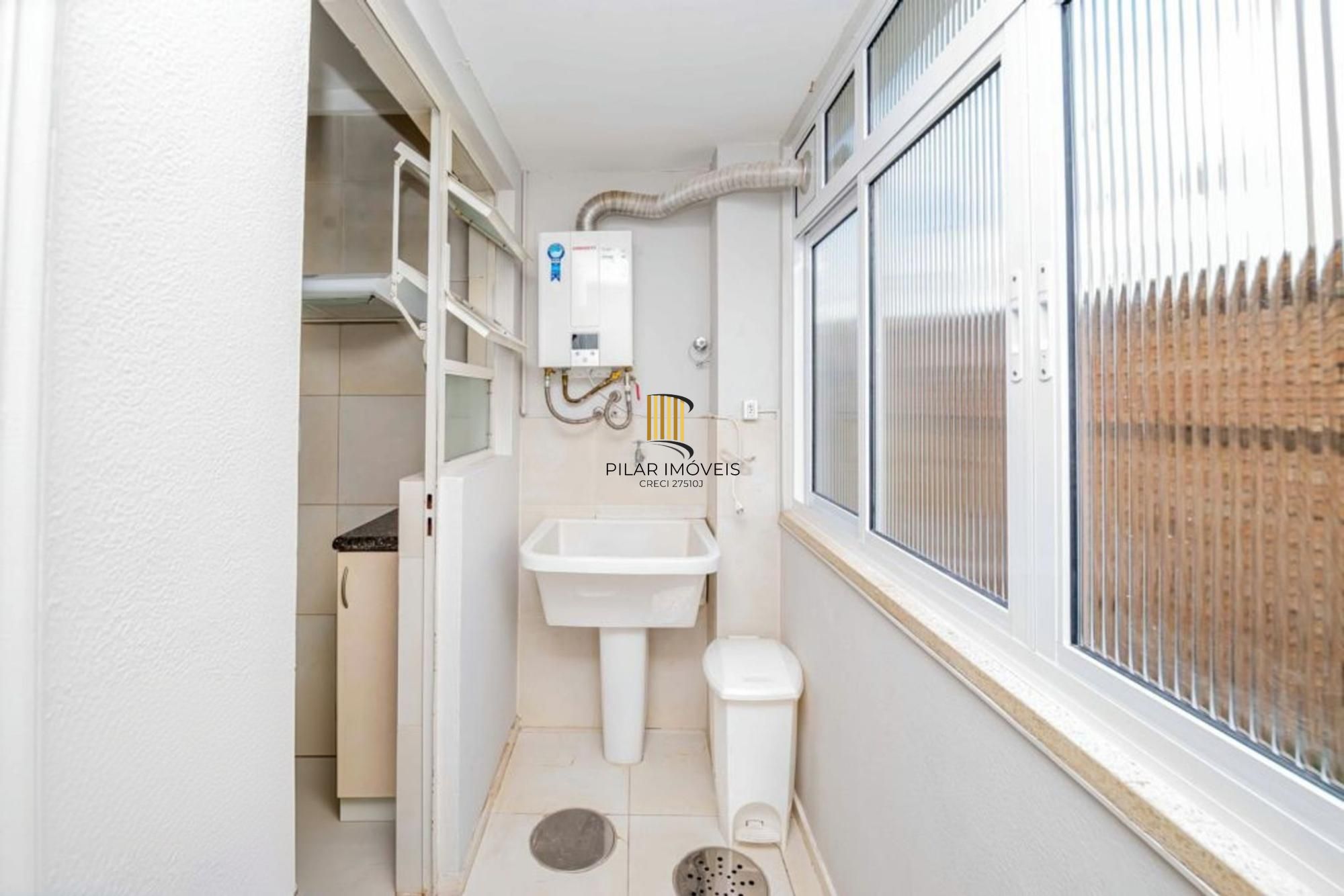 Apartamento 2 dormitórios, 1 vaga, elevador no bairro Higienópolis